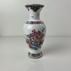 Lenox The Martha Washington Vase 24K Gold Trim Handcrafted in Japan
